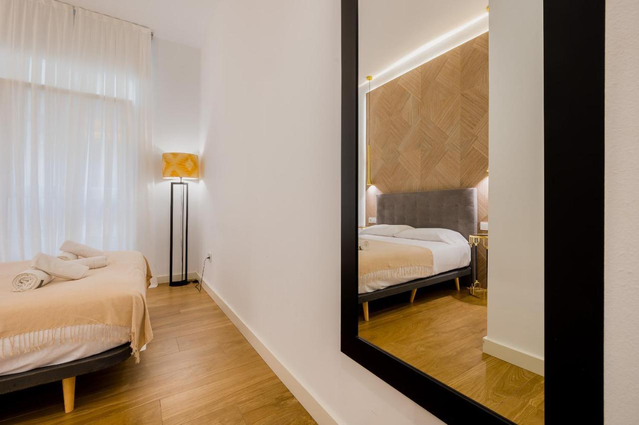 Rentalsevilla Gravina Exteriör bild